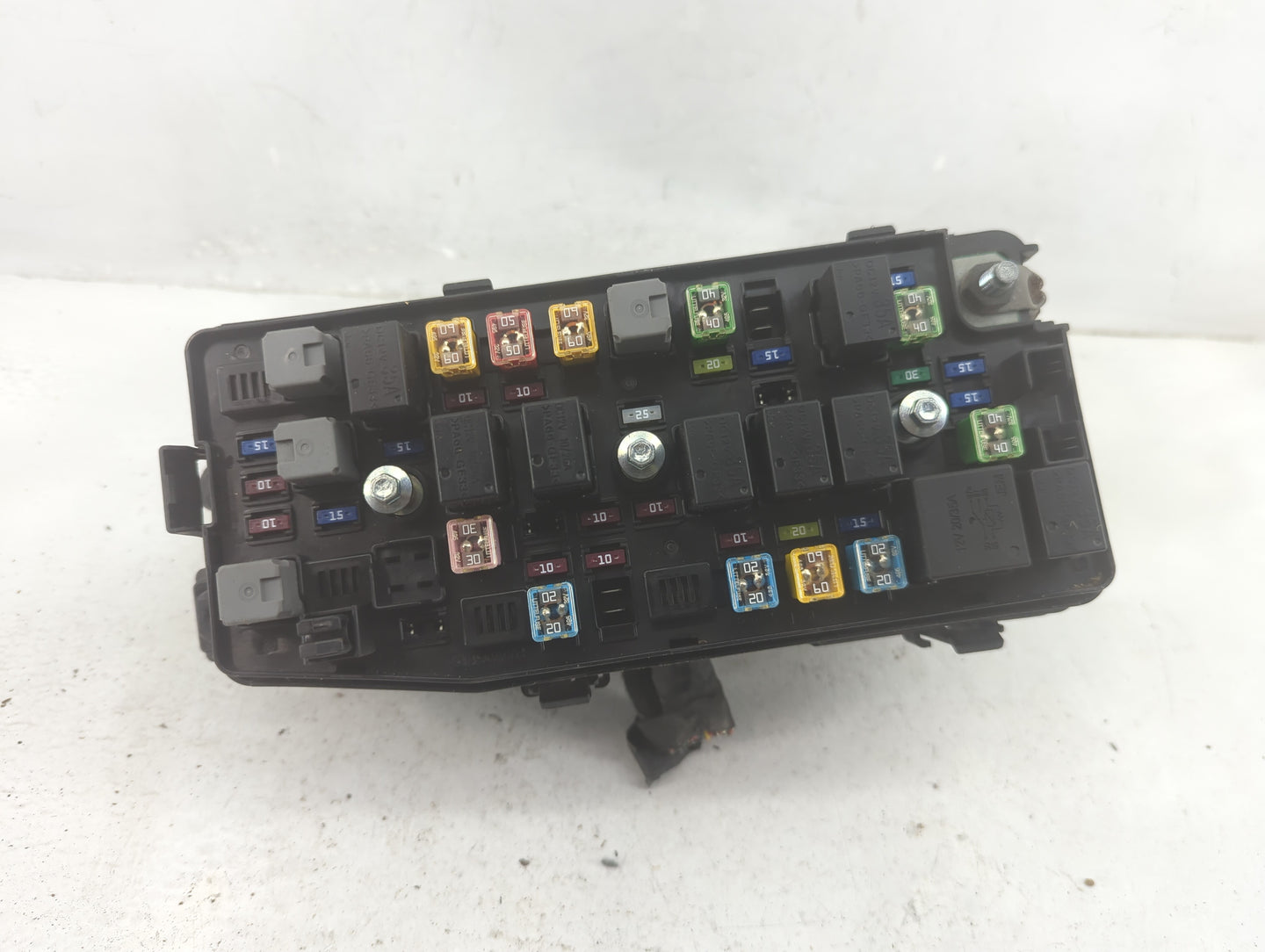 2012-2015 Chevrolet Captiva Sport Fusebox Fuse Box Panel Relay Module Fits Fits 2012 2013 2014 2015 OEM Used Auto Parts - Oe