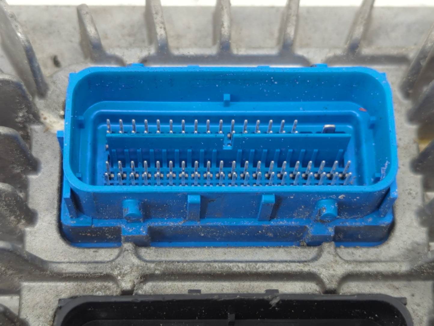 2013-2015 Chevrolet Captiva Sport PCM Engine Control Computer ECU ECM PCU OEM P/N:12655476 Fits Fits 2013 2014 2015 2016 OEM