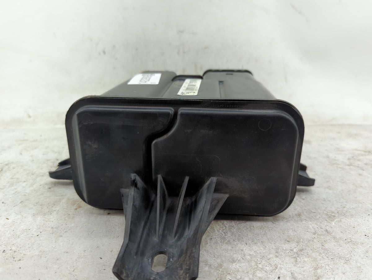 2013 Chevrolet Captiva Sport Fuel Vapor Charcoal Canister 1432909 - Oemusedautoparts1.com
