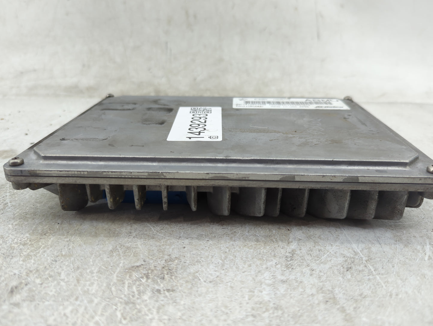 2013-2015 Chevrolet Captiva Sport PCM Engine Control Computer ECU ECM PCU OEM P/N:12655476 12653998 Fits Fits 2013 2014 2015