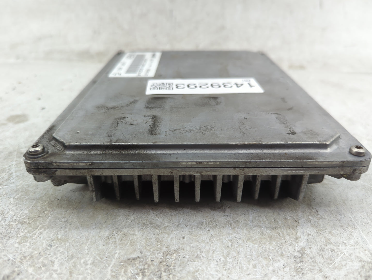 2013-2015 Chevrolet Captiva Sport PCM Engine Control Computer ECU ECM PCU OEM P/N:12655476 12653998 Fits Fits 2013 2014 2015