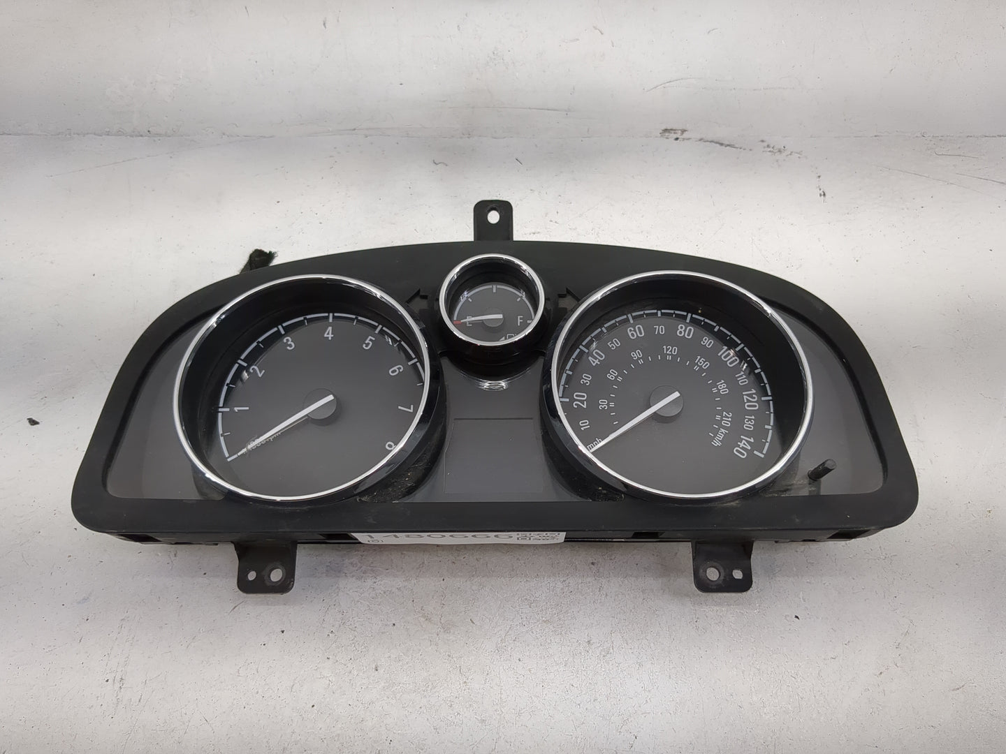 2013-2014 Chevrolet Captiva Sport Instrument Cluster Speedometer Gauges P/N:22975645 5645U Miles: Fits Fits 2013 2014 OEM Us