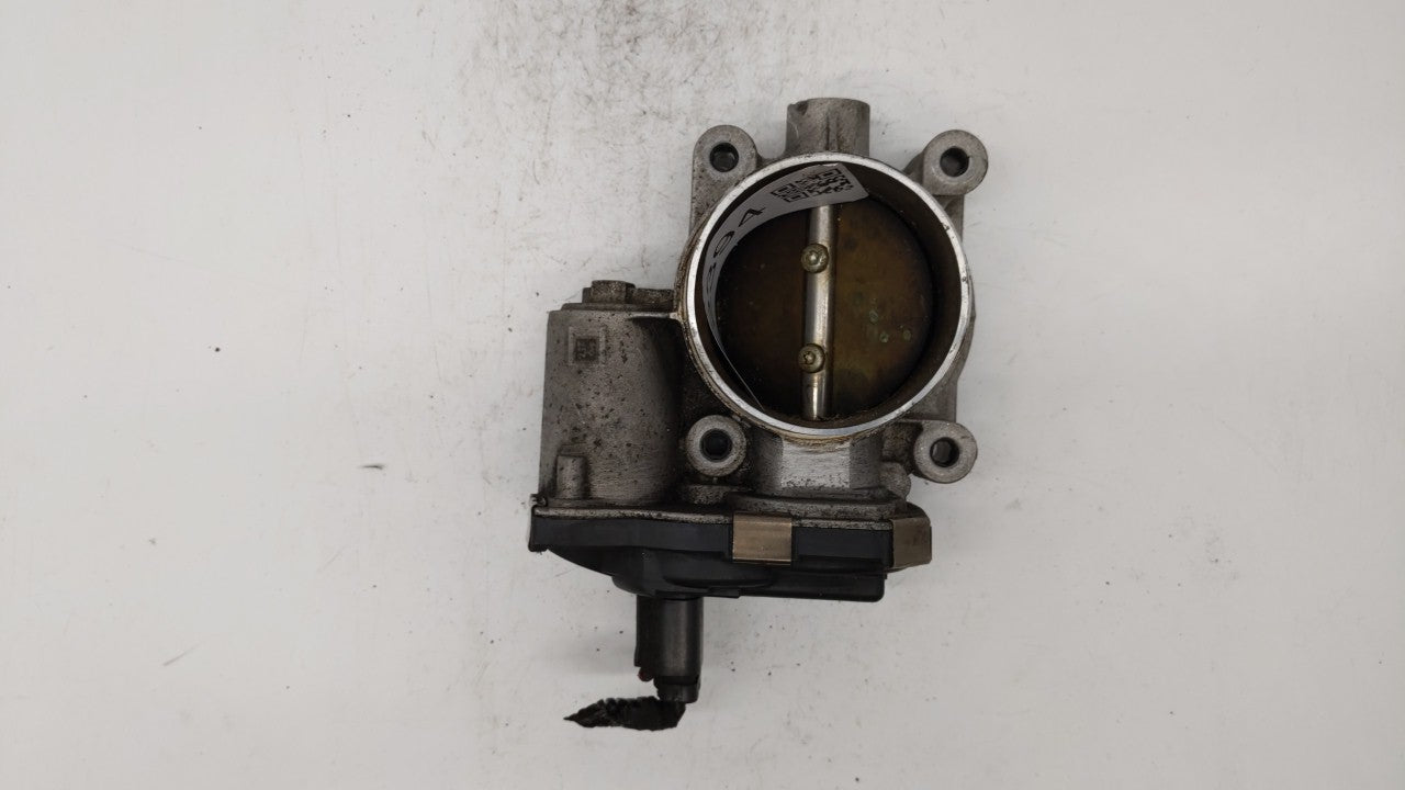 2012-2015 Chevrolet Captiva Sport Throttle Body P/N:12632101CA Fits Fits 2012 2013 2014 2015 OEM Used Auto Parts - Oemusedau
