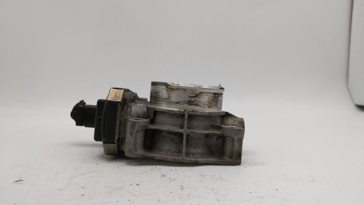 2012-2015 Chevrolet Captiva Sport Throttle Body P/N:12632101CA Fits Fits 2012 2013 2014 2015 OEM Used Auto Parts - Oemusedau
