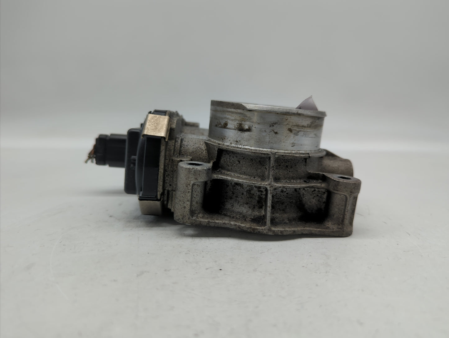 2012-2015 Chevrolet Captiva Sport Throttle Body P/N:12632101CA Fits Fits 2012 2013 2014 2015 OEM Used Auto Parts - Oemusedau