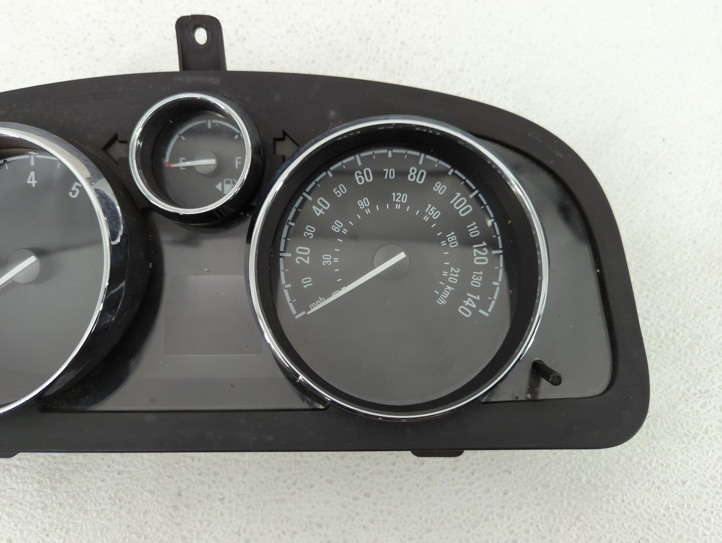 2013-2014 Chevrolet Captiva Sport Instrument Cluster Speedometer Gauges P/N:22975645 23167552 Fits Fits 2013 2014 OEM Used A