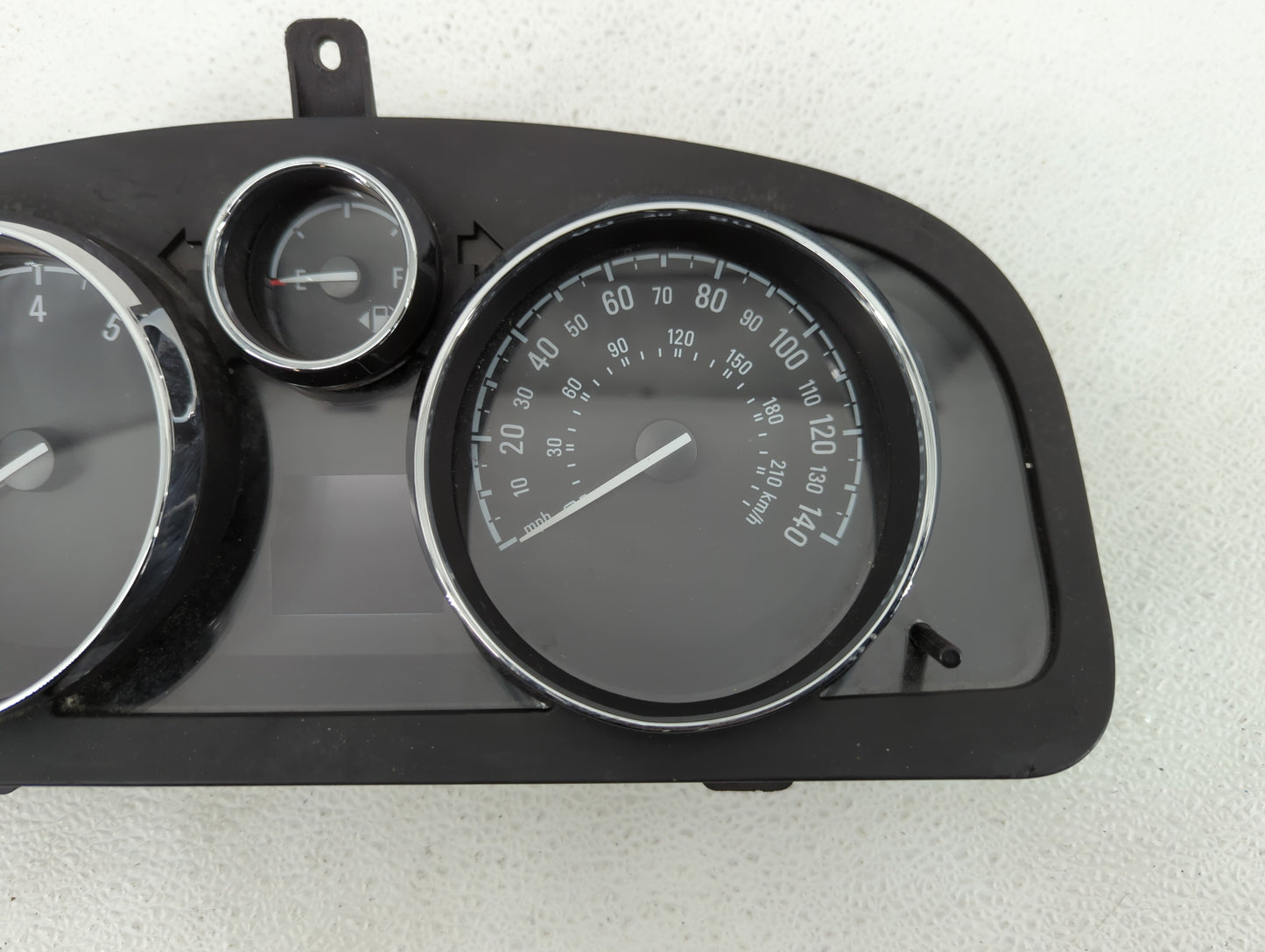 2013-2014 Chevrolet Captiva Sport Instrument Cluster Speedometer Gauges P/N:22975645 23167552 Fits Fits 2013 2014 OEM Used A