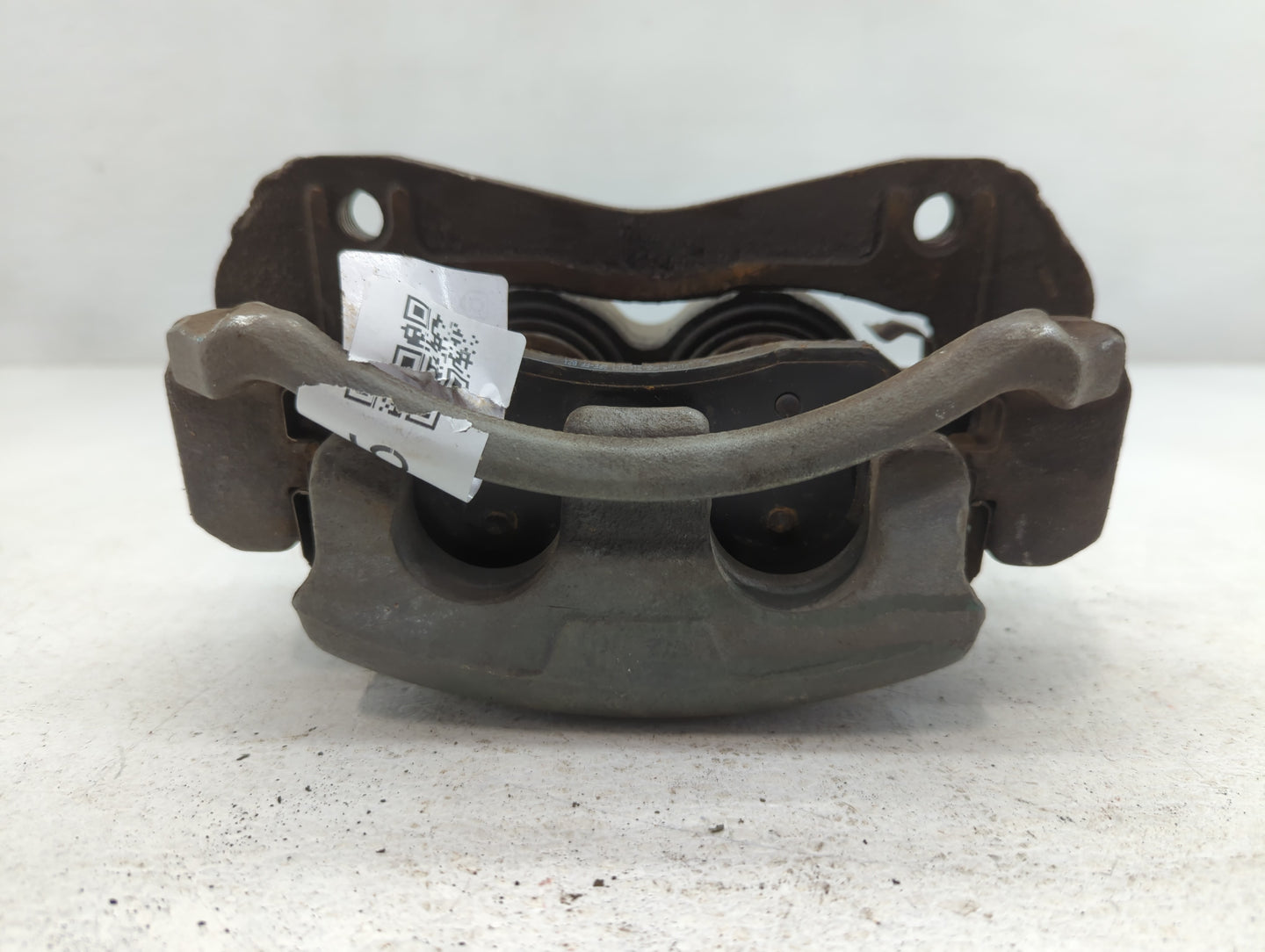 2012-2015 Chevrolet Captiva Sport Front Driver Left Brake Caliper - Oemusedautoparts1.com