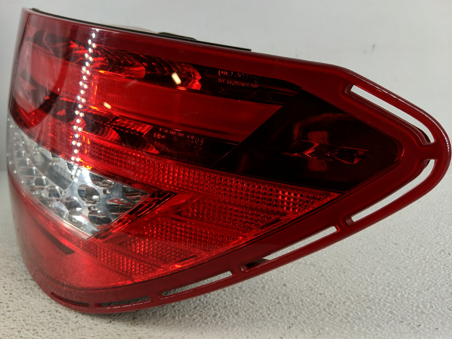 2013 Chevrolet Classic Tail Light Assembly Passenger Right OEM P/N:204 906 07 Fits OEM Used Auto Parts - Oemusedautoparts1.c