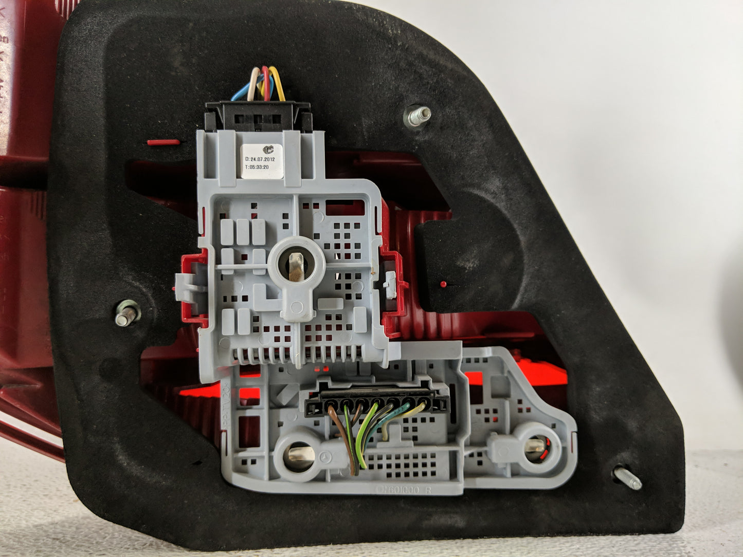2013 Chevrolet Classic Tail Light Assembly Passenger Right OEM P/N:204 906 07 Fits OEM Used Auto Parts - Oemusedautoparts1.c