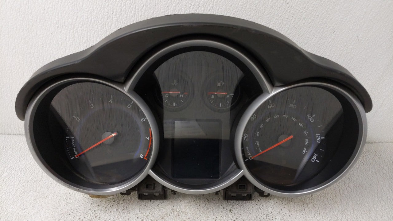 2013-2014 Chevrolet Cruze Instrument Cluster Speedometer Gauges P/N:95129378 Fits Fits 2013 2014 OEM Used Auto Parts - Oemus