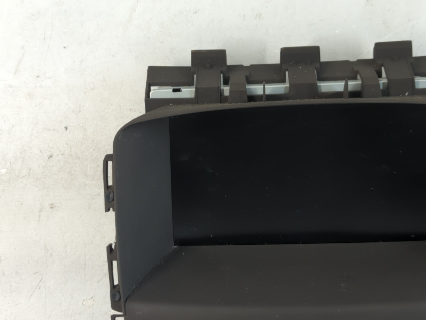 2013 Chevrolet Cruze Radio AM FM Cd Player Receiver Replacement P/N:23349763 Fits OEM Used Auto Parts - Oemusedautoparts1.co
