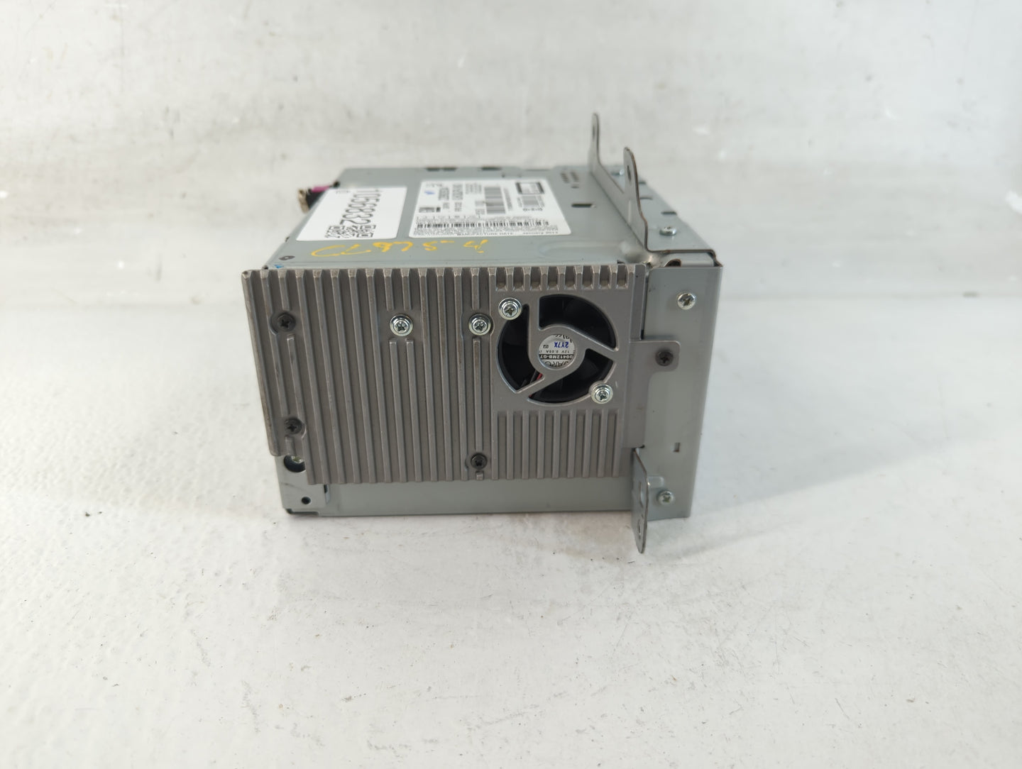 2013 Chevrolet Cruze Radio AM FM Cd Player Receiver Replacement P/N:22992934 Fits OEM Used Auto Parts - Oemusedautoparts1.co