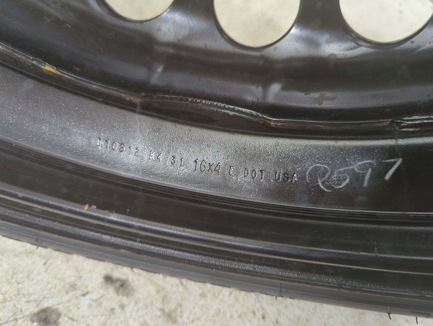 2011-2016 Chevrolet Cruze Spare Donut Tire Wheel Rim Oem 1093127 - Oemusedautoparts1.com