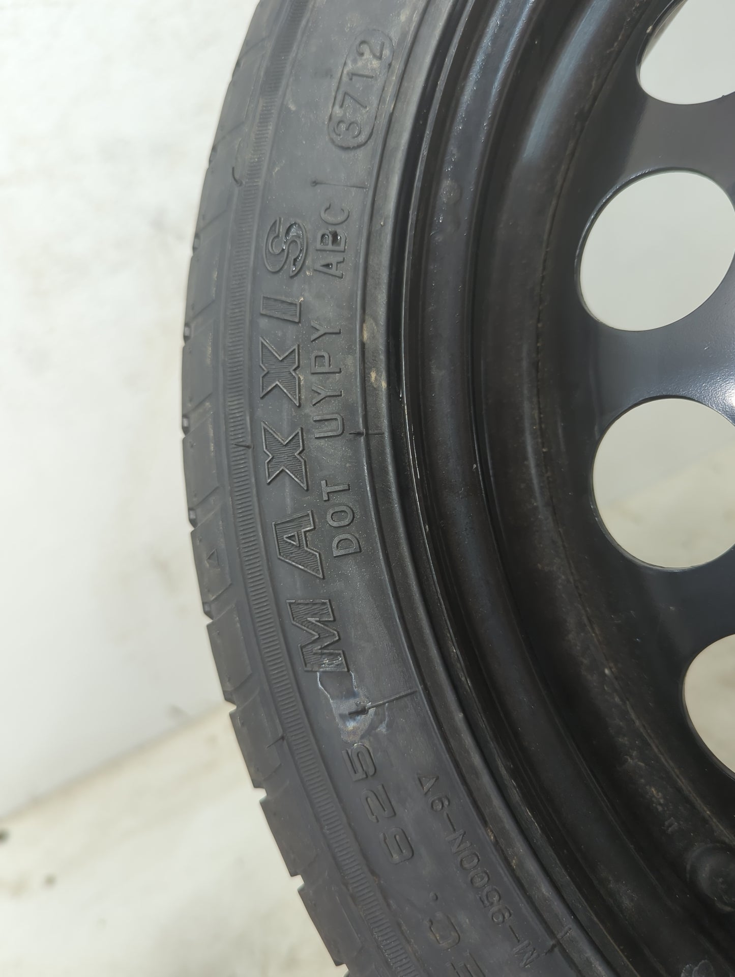 2011-2016 Chevrolet Cruze Spare Donut Tire Wheel Rim Oem 1093127 - Oemusedautoparts1.com