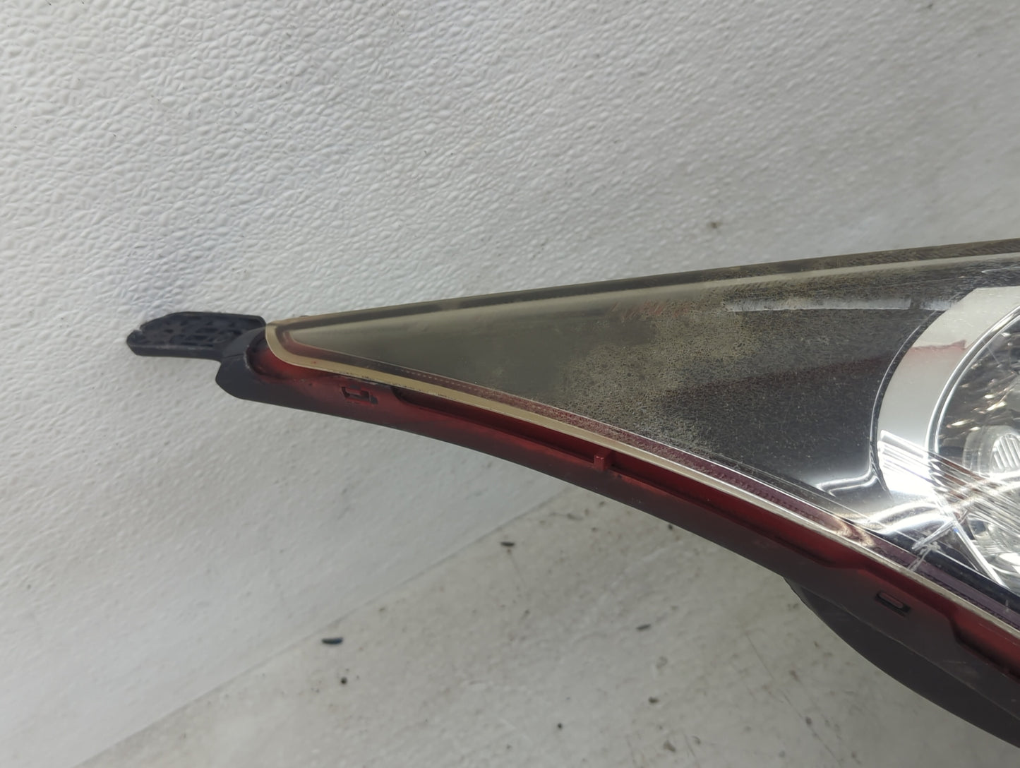 2012-2016 Chevrolet Cruze Passenger Right Oem Head Light Headlight Lamp - Oemusedautoparts1.com