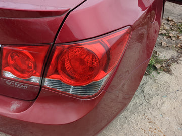 2011-2016 Chevrolet Cruze Tail Light Assembly Passenger Right OEM Fits Fits 2011 2012 2013 2014 2015 2016 OEM Used Auto Part