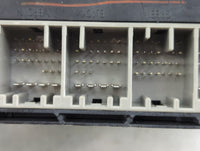 2013-2014 Chevrolet Cruze Body Control Module Bcm Inner Cabin Fuse Box - Oemusedautoparts1.com