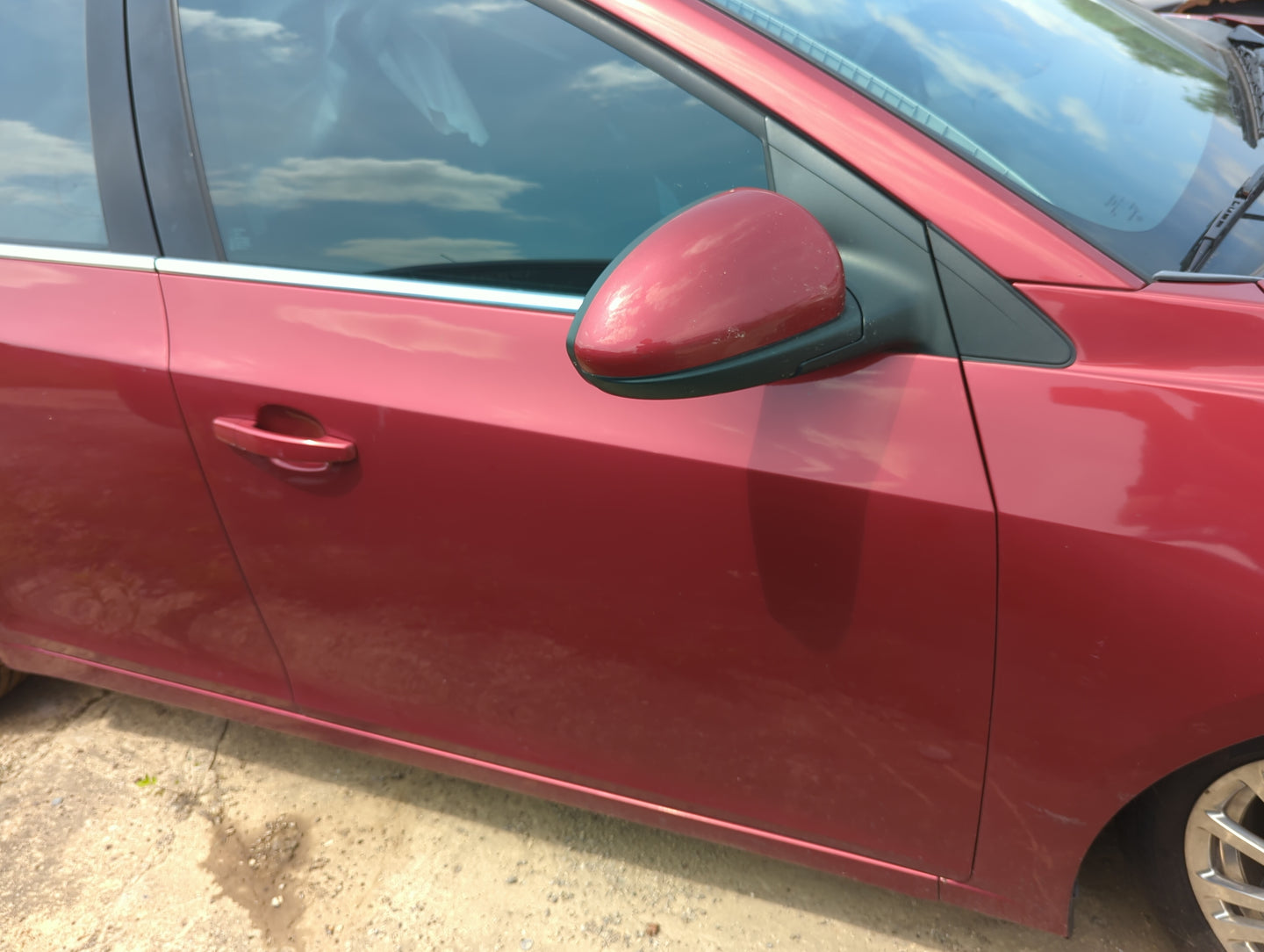 2012-2016 Chevrolet Cruze Passenger Front Door Oem - Oemusedautoparts1.com