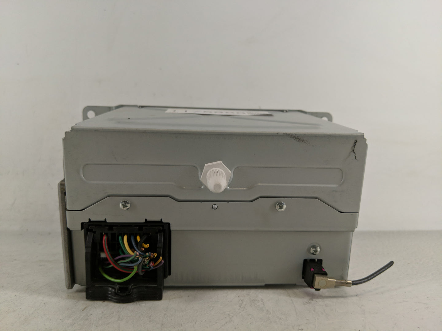 2013 Chevrolet Cruze Radio AM FM Cd Player Receiver Replacement P/N:22923804 Fits OEM Used Auto Parts - Oemusedautoparts1.co
