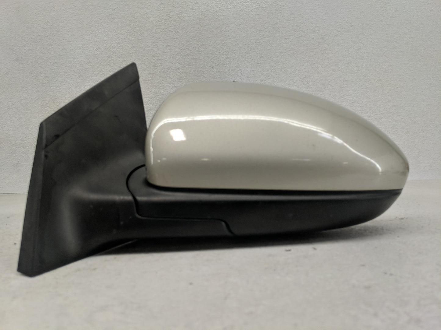 2011-2016 Chevrolet Cruze Side Mirror Replacement Driver Left View Door Mirror Fits Fits 2011 2012 2013 2014 2015 2016 OEM U
