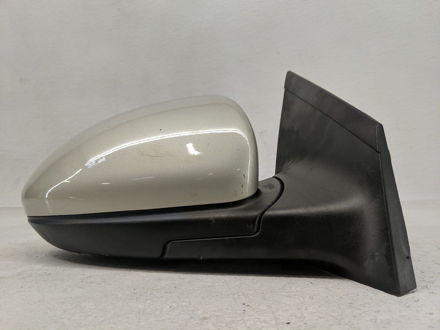 2011-2016 Chevrolet Cruze Side Mirror Replacement Passenger Right View Door Mirror P/N:95186805 Fits OEM Used Auto Parts - O