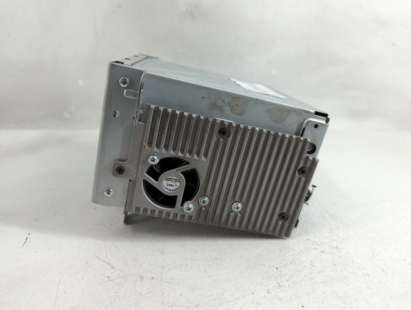 2013 Chevrolet Cruze Radio AM FM Cd Player Receiver Replacement P/N:22979837 Fits OEM Used Auto Parts - Oemusedautoparts1.co