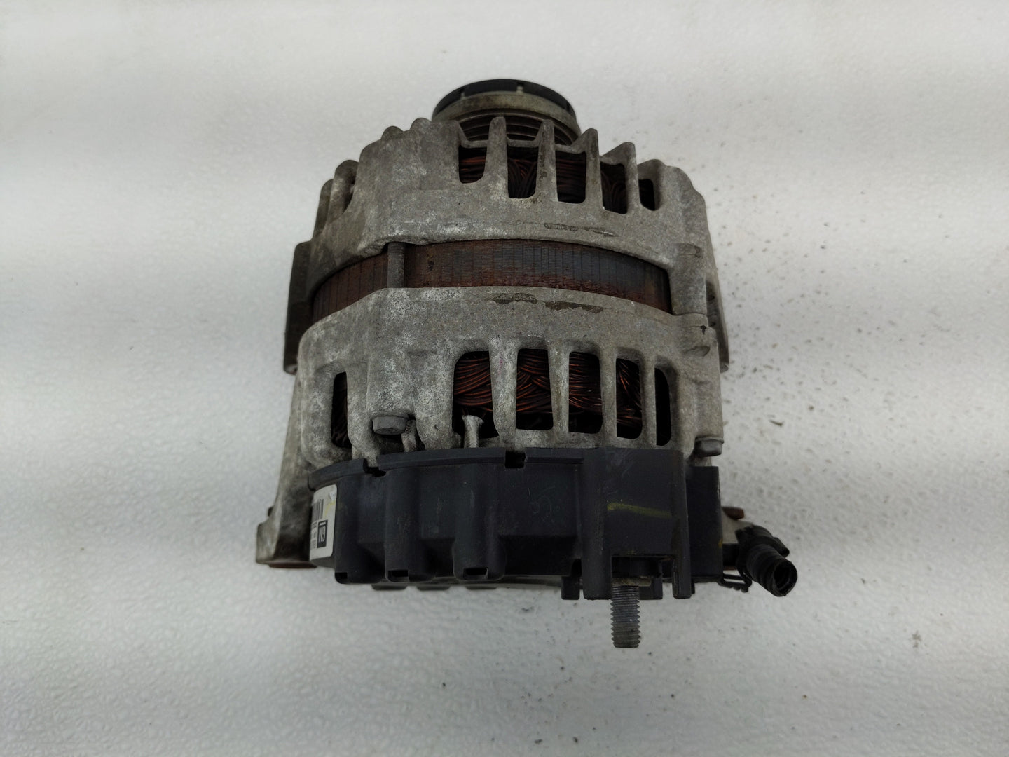 2012-2016 Chevrolet Cruze Alternator Replacement Generator Charging Assembly Engine OEM P/N:13588290 Fits OEM Used Auto Part