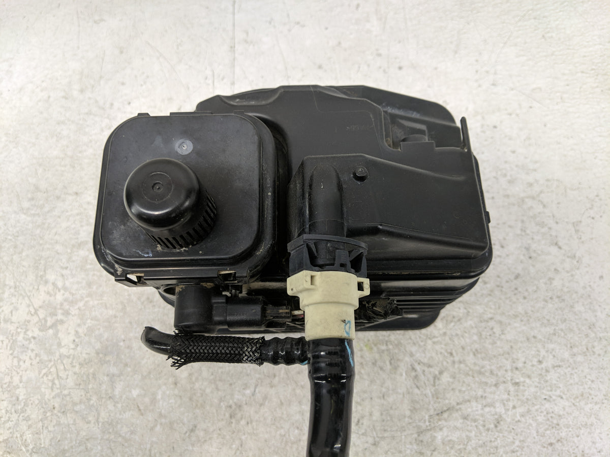 2013 Chevrolet Cruze Fuel Vapor Charcoal Canister 1261442 - Oemusedautoparts1.com