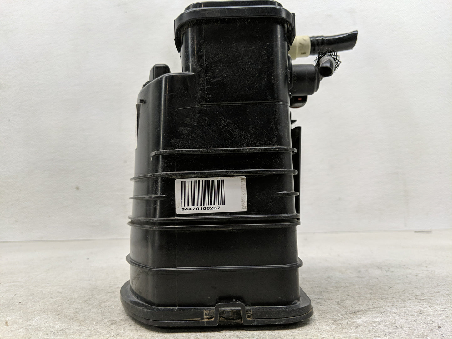 2013 Chevrolet Cruze Fuel Vapor Charcoal Canister 1261442 - Oemusedautoparts1.com