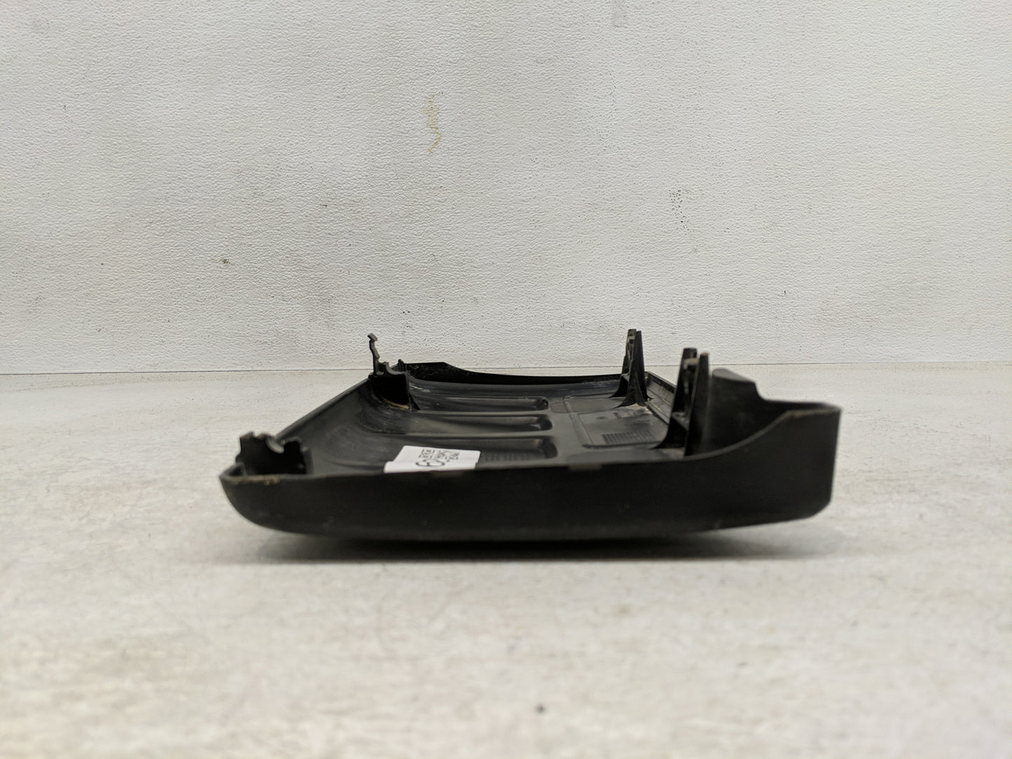 2013 Chevrolet Cruze Engine Cover - Oemusedautoparts1.com