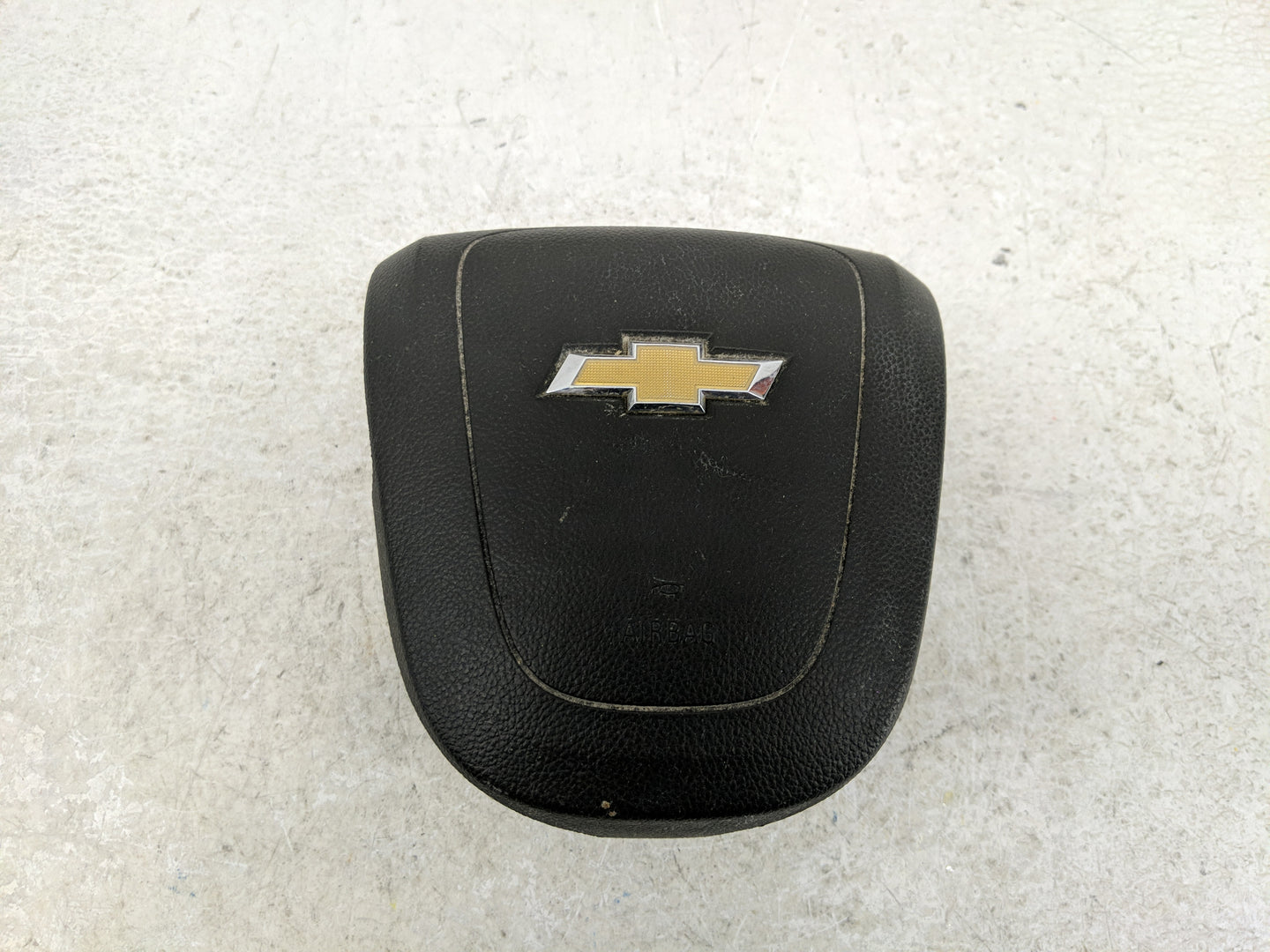 2013-2016 Chevrolet Cruze Air Bag Driver Left Steering Wheel Mounted Fits Fits 2013 2014 2015 2016 OEM Used Auto Parts - Oem