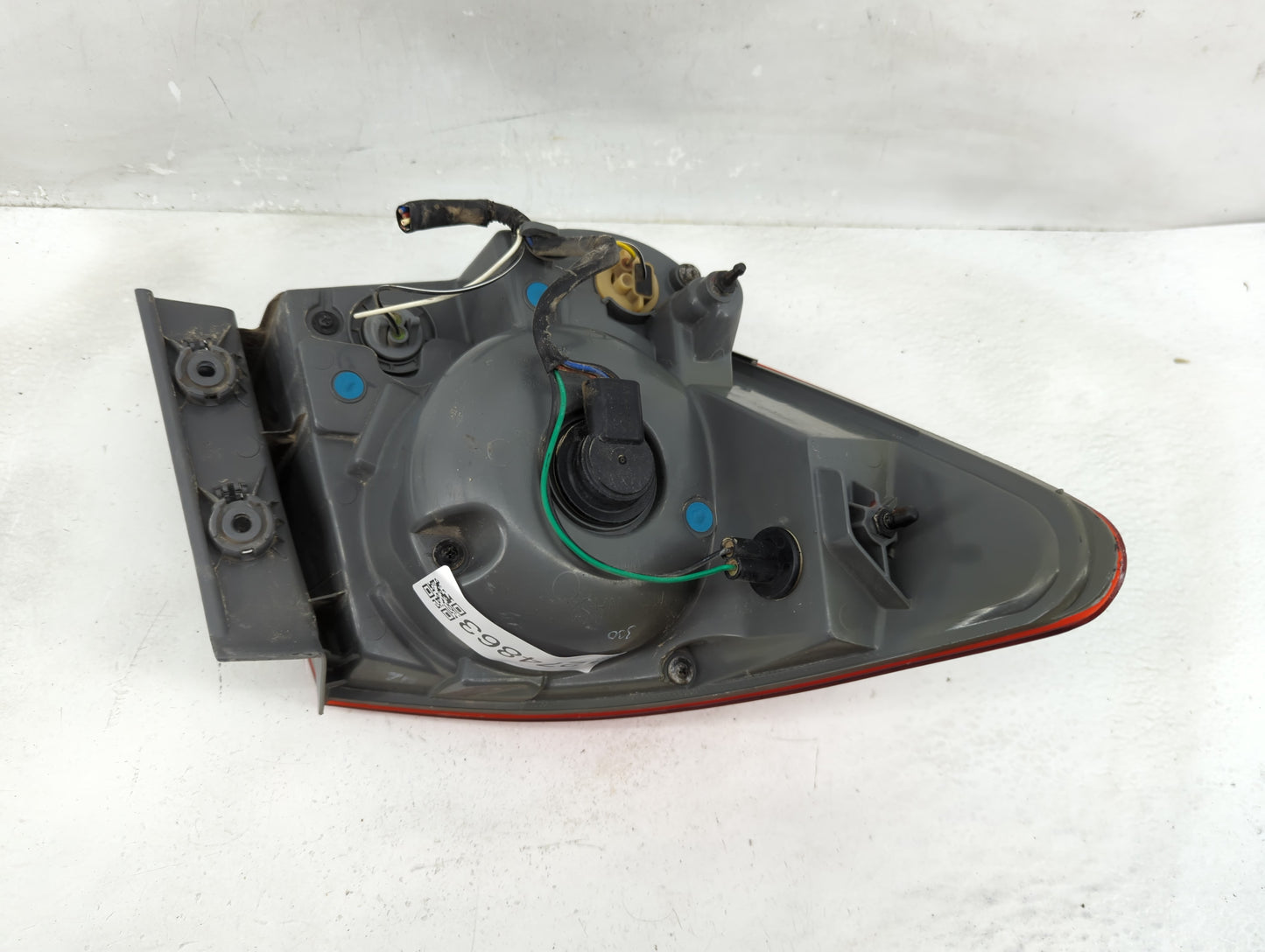 2011-2016 Chevrolet Cruze Tail Light Assembly Passenger Right OEM Fits Fits 2011 2012 2013 2014 2015 2016 OEM Used Auto Part