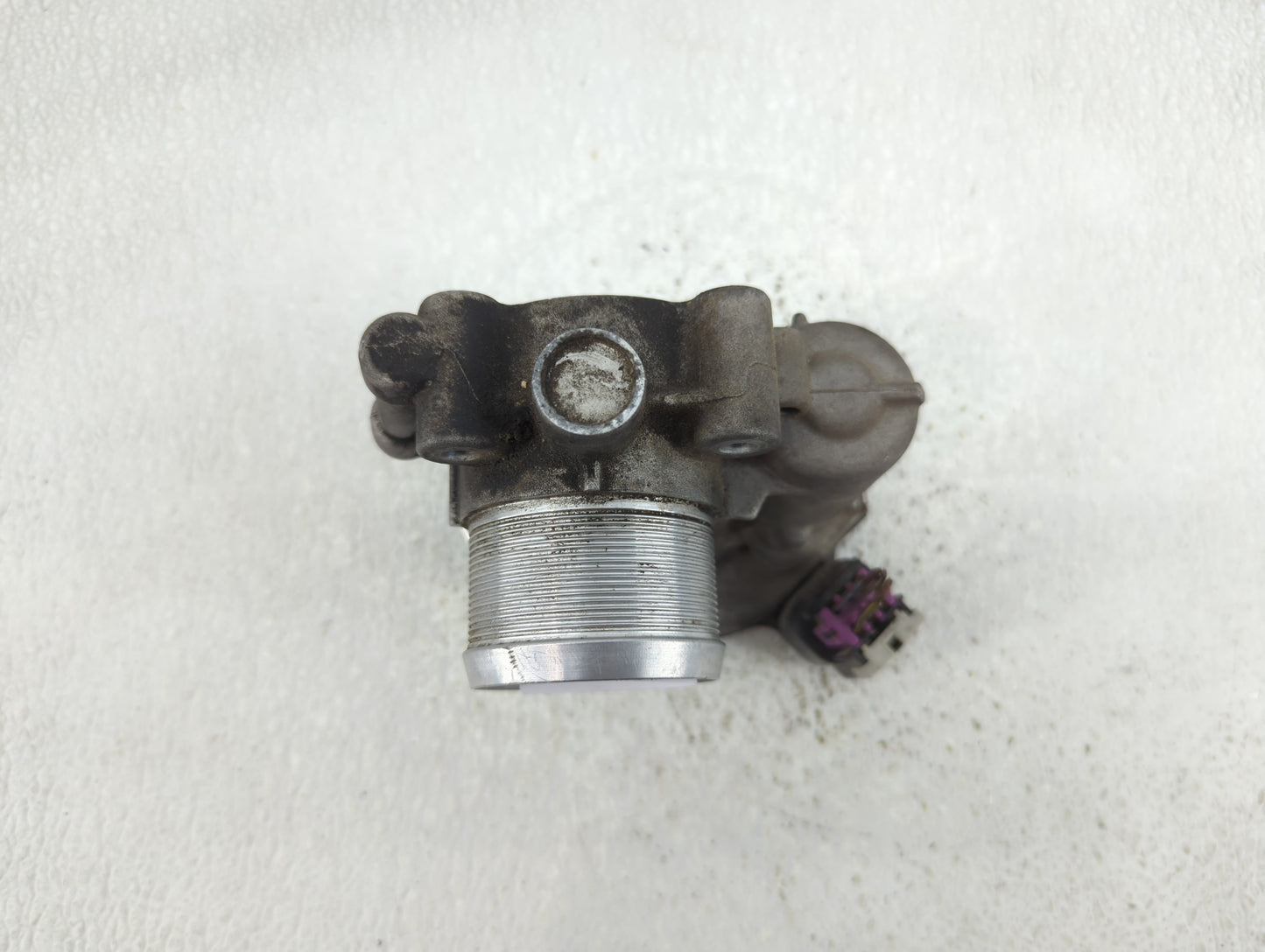 2011-2016 Chevrolet Cruze Throttle Body P/N:55 581 662 Fits Fits 2011 2012 2013 2014 2015 2016 2017 2018 2019 2020 2021 OEM 