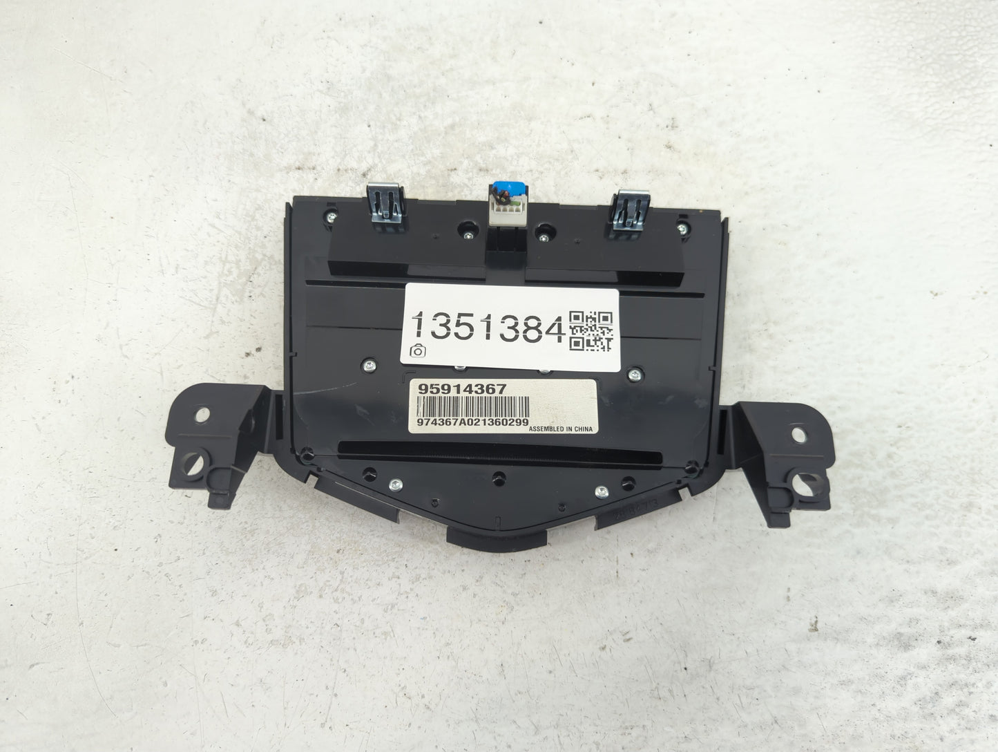 2011-2016 Chevrolet Cruze Radio Control Panel - Oemusedautoparts1.com