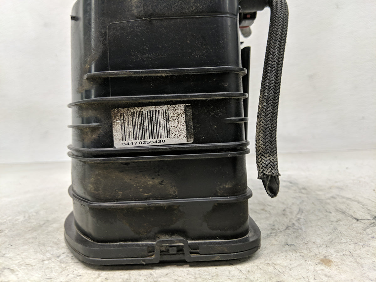 2013 Chevrolet Cruze Fuel Vapor Charcoal Canister 1357679 - Oemusedautoparts1.com