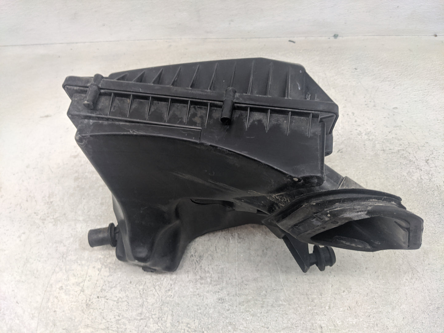 2012-2014 Chevrolet Cruze Air Cleaner Intake-duct Hose Tube - Oemusedautoparts1.com