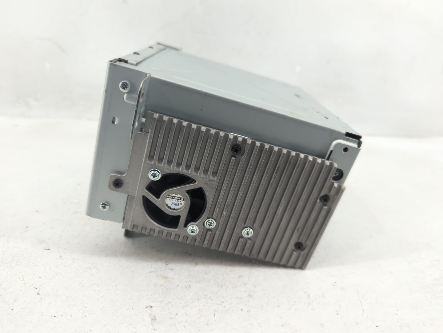 2013 Chevrolet Cruze Radio AM FM Cd Player Receiver Replacement P/N:22979837 Fits OEM Used Auto Parts - Oemusedautoparts1.co