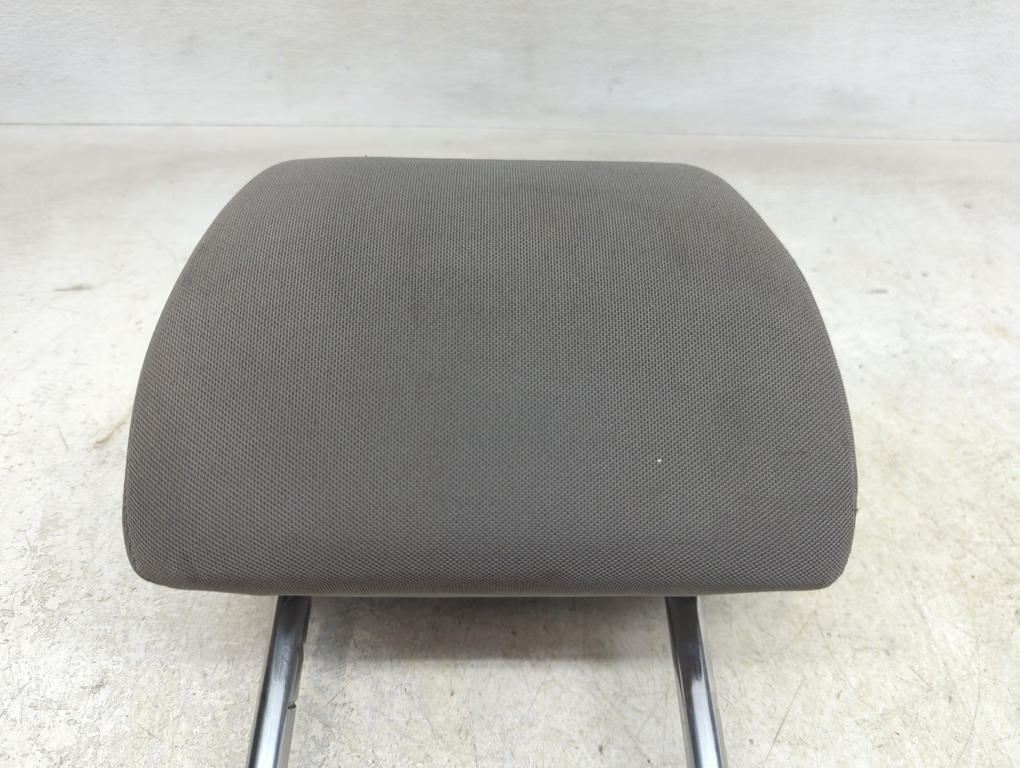 2012-2016 Chevrolet Cruze Headrest Head Rest Front Driver Passenger Seat - Oemusedautoparts1.com