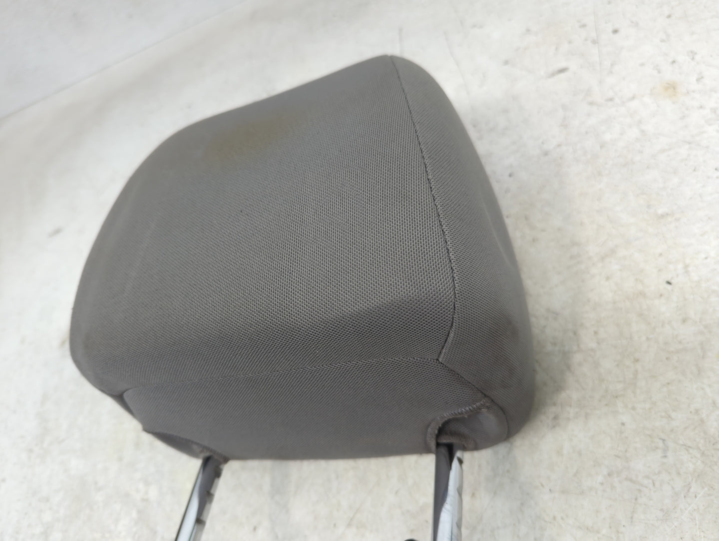 2012-2016 Chevrolet Cruze Headrest Head Rest Front Driver Passenger Seat Fits Fits 2012 2013 2014 2015 2016 OEM Used Auto Pa