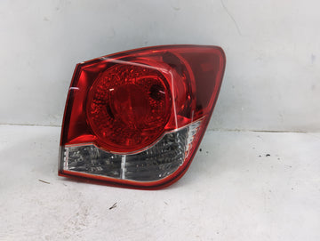 2011-2016 Chevrolet Cruze Tail Light Assembly Passenger Right OEM Fits Fits 2011 2012 2013 2014 2015 2016 OEM Used Auto Part