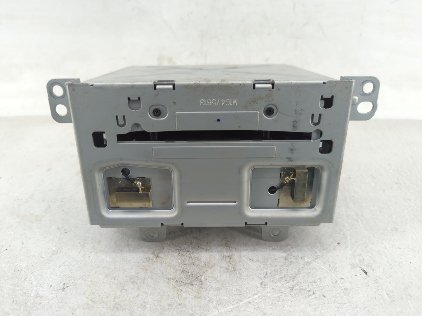 2013 Chevrolet Cruze Radio AM FM Cd Player Receiver Replacement P/N:22965237 Fits OEM Used Auto Parts - Oemusedautoparts1.co