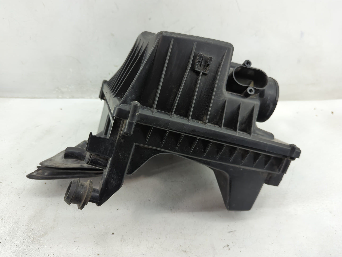 2013-2016 Chevrolet Cruze Air Cleaner Intake-duct Hose Tube - Oemusedautoparts1.com