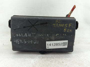 2011-2014 Chevrolet Cruze Fusebox Fuse Box Panel Relay Module P/N:812461952 Fits Fits 2011 2012 2013 2014 OEM Used Auto Part