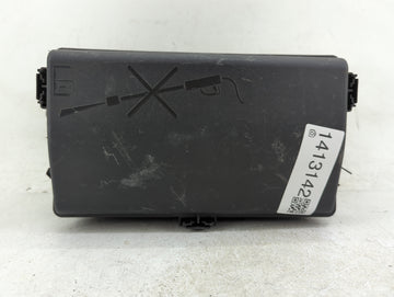2011-2014 Chevrolet Cruze Fusebox Fuse Box Panel Relay Module P/N:812461952 Fits Fits 2011 2012 2013 2014 OEM Used Auto Part