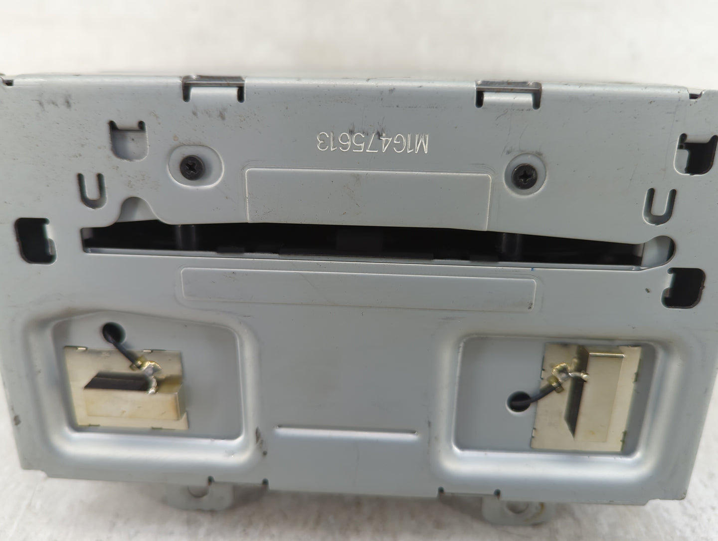 2013 Chevrolet Cruze Radio AM FM Cd Player Receiver Replacement P/N:23135481 Fits OEM Used Auto Parts - Oemusedautoparts1.co