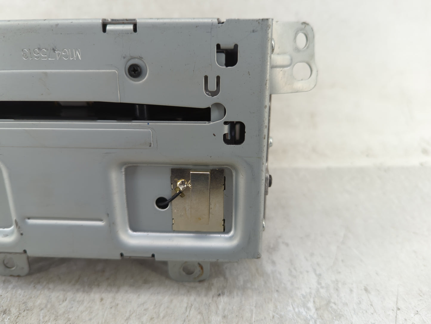 2013 Chevrolet Cruze Radio AM FM Cd Player Receiver Replacement P/N:23135481 Fits OEM Used Auto Parts - Oemusedautoparts1.co