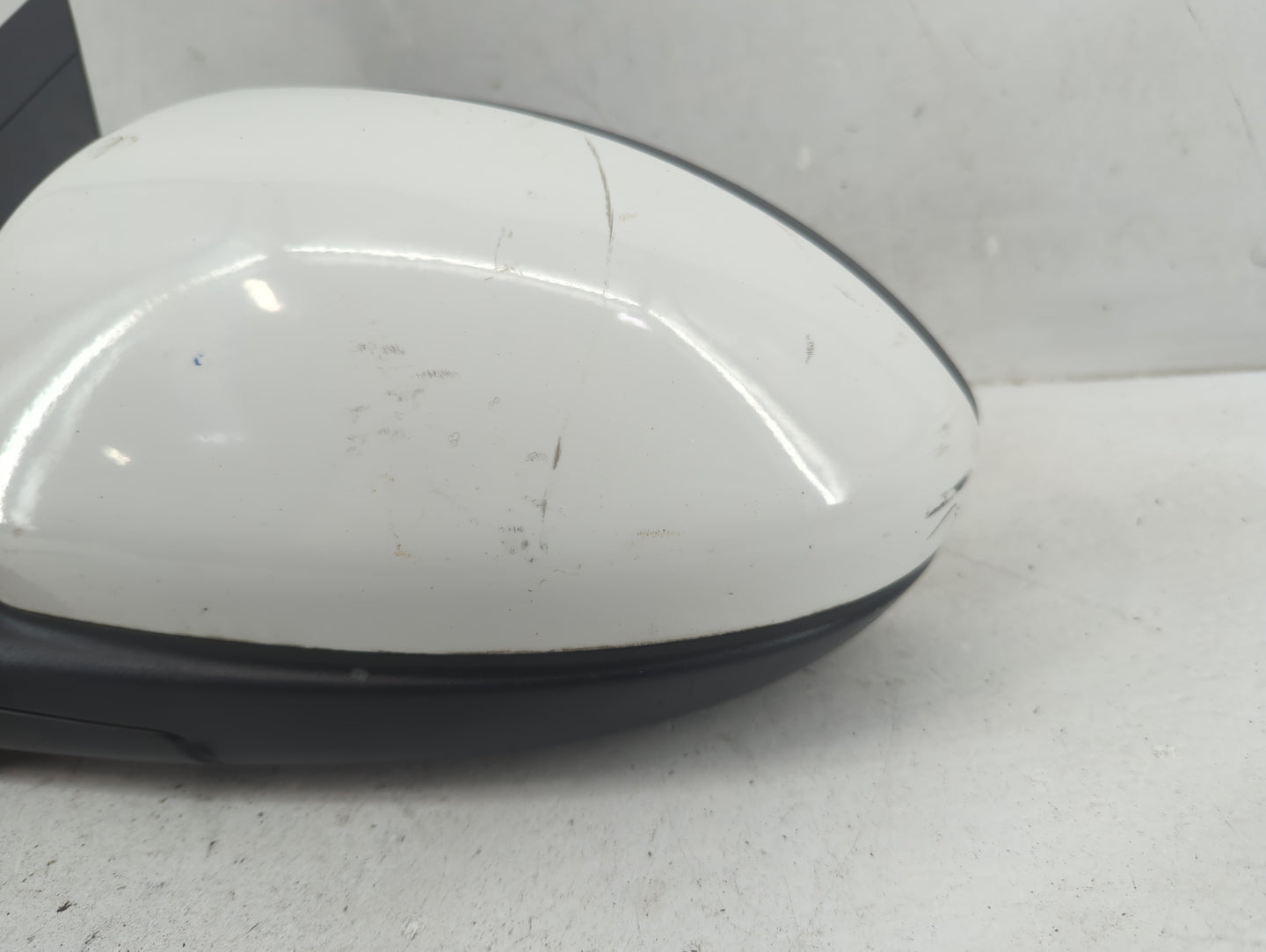 2011-2016 Chevrolet Cruze Driver Side View Mirror - Left Door Mirror OEM Used - Oemusedautoparts1.com