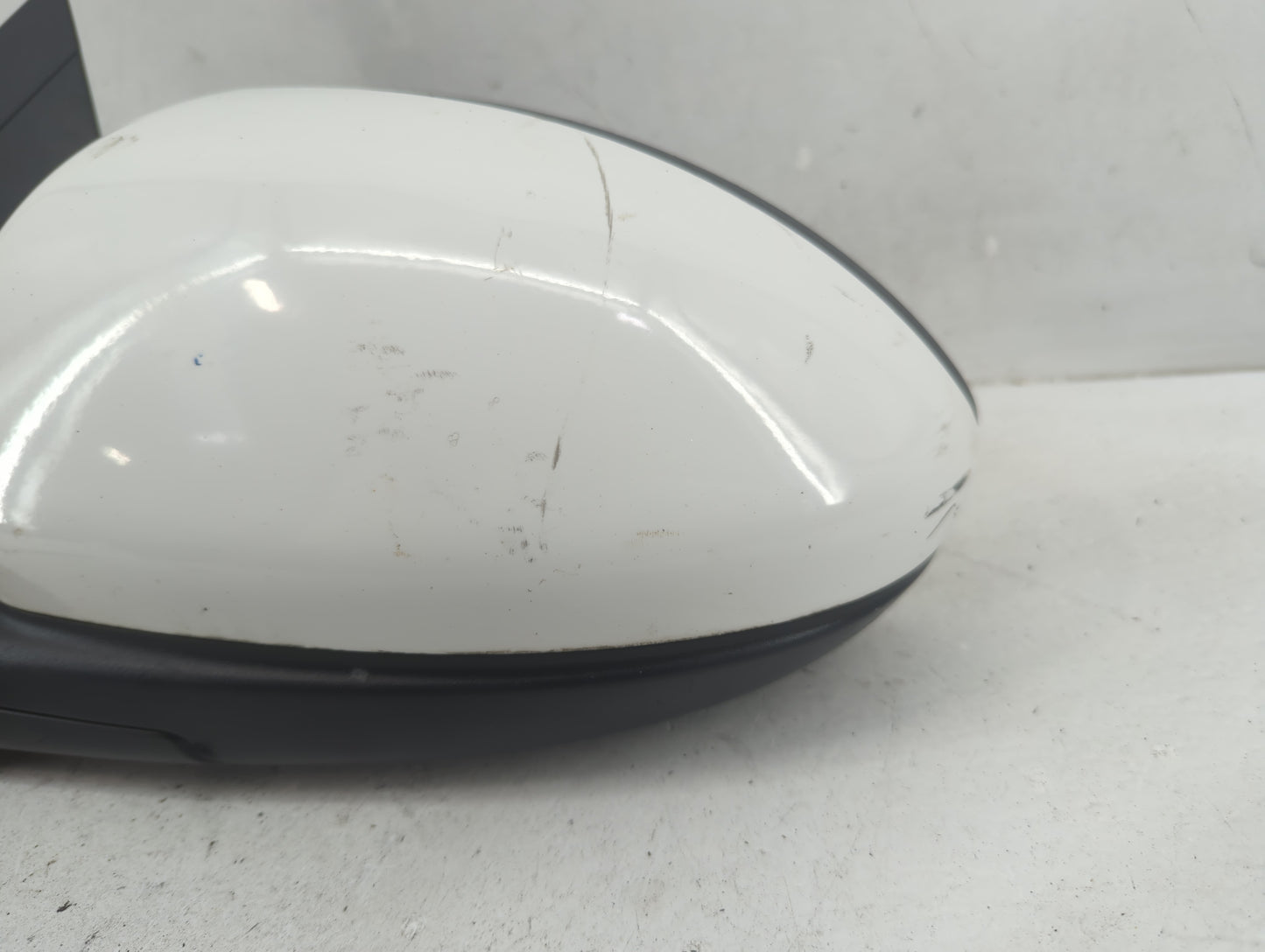 2011-2016 Chevrolet Cruze Driver Side View Mirror - Left Door Mirror OEM Used - Oemusedautoparts1.com