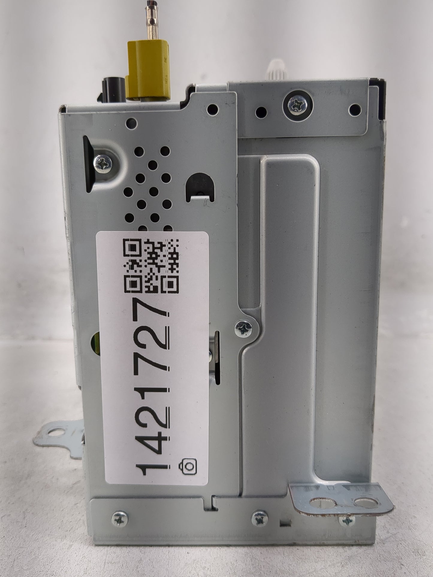 2011-2016 Chevrolet Cruze Radio AM FM Cd Player Receiver Replacement P/N:22923803 Fits Fits 2011 2012 2013 2014 2015 2016 OE